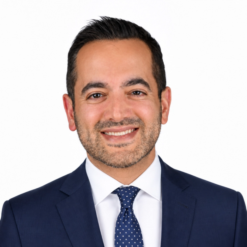 dr_pirouz_headshot_suit dr_pirouz_headshot_suit